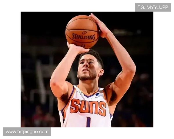 布克单打得分效率提升显著 打破与加里纳利的无球差距