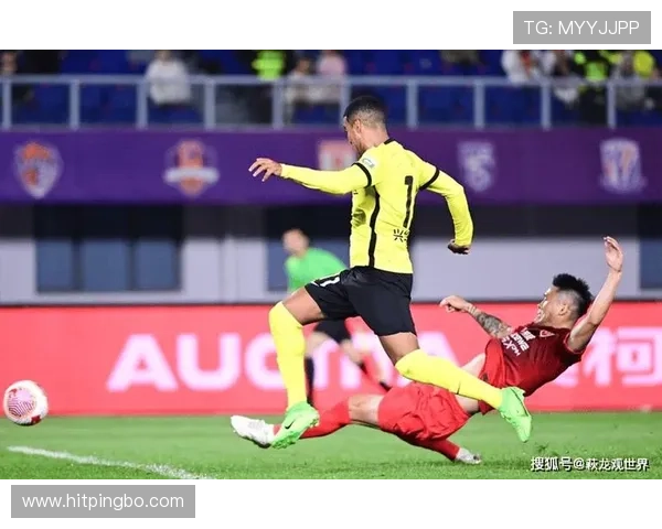 艾克森边路突破撕开防线 本赛季连续关键比赛制造威胁